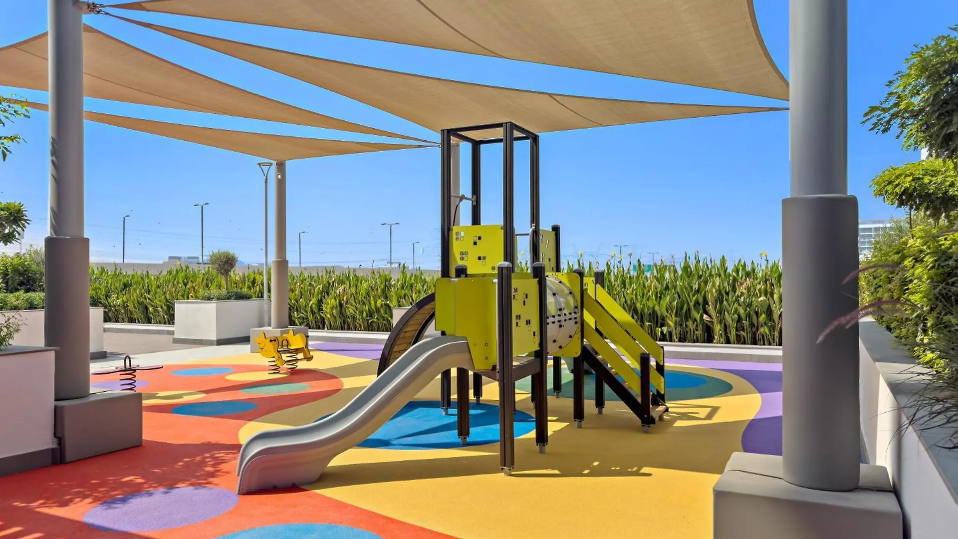 Studio With Pool, Gym, Bbq Area And Playground Dubai United Arab Emirates